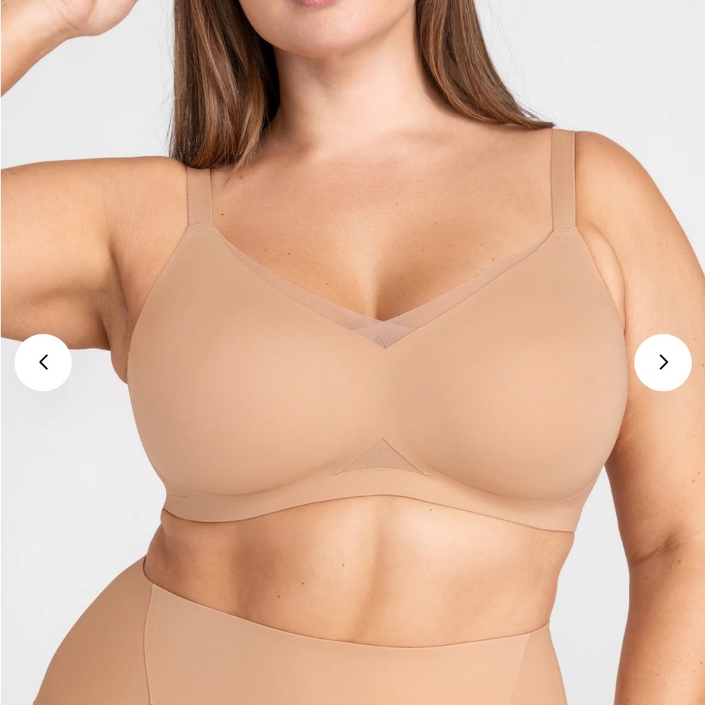 Honeylove CrossOver Bra - Tan Seamless Bra with Wide Straps - Large